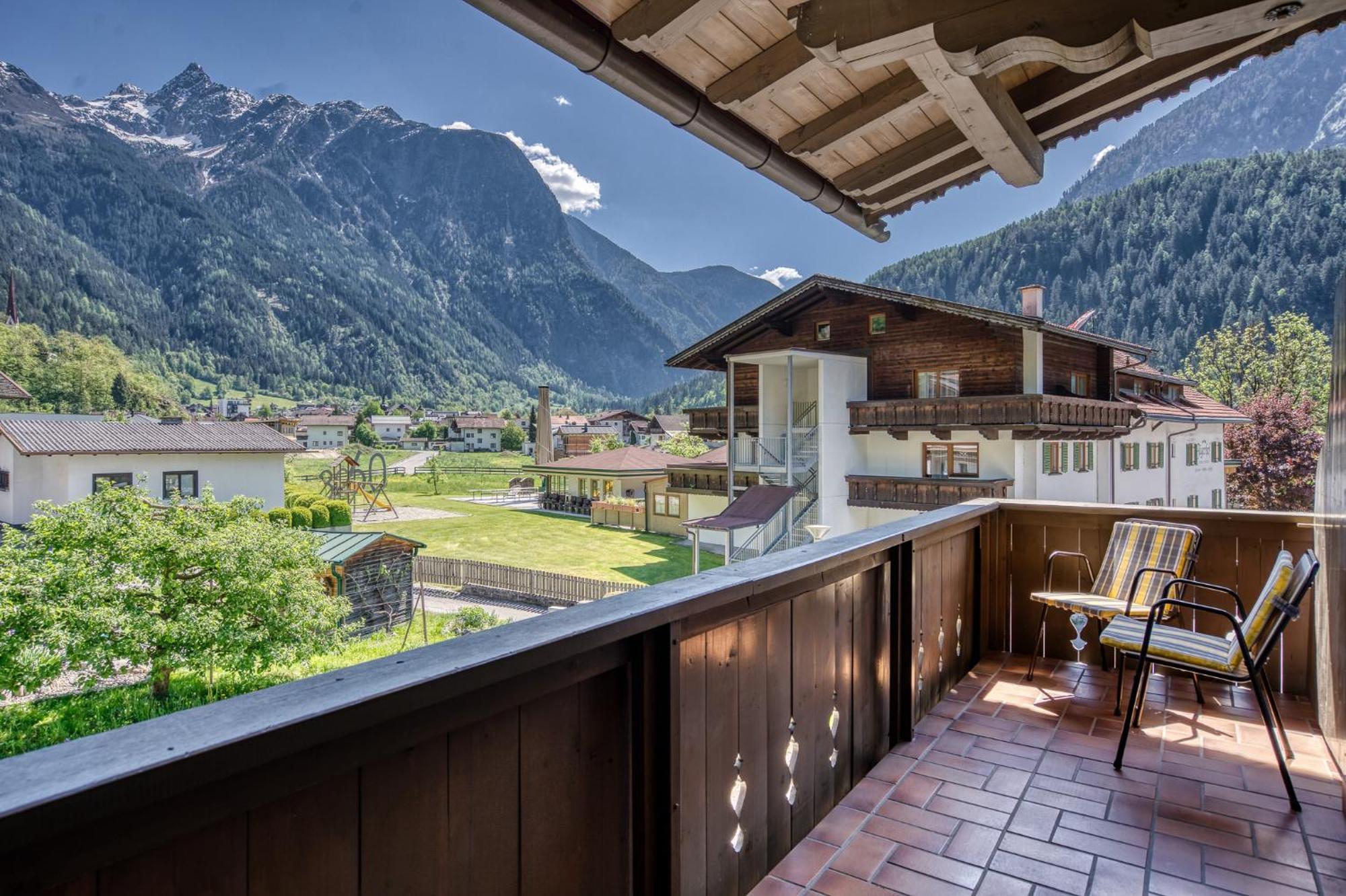 Hotel Jaegerhof 외치 외부 사진